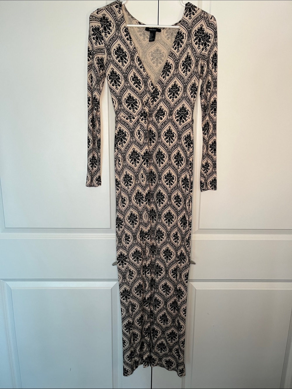 Forever 21 Long Sleeve Black & Cream Wrap Maxi Dress with Side Slit